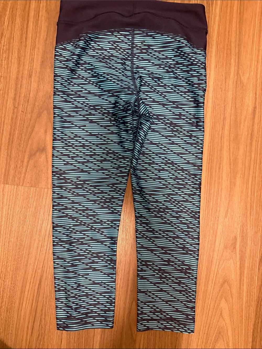 Under Armour stretchy ankle